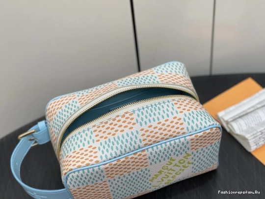 FS CHEAP bag-23*13*12CM VUITTON KIT LOCKER LOUIS DOPP 0714